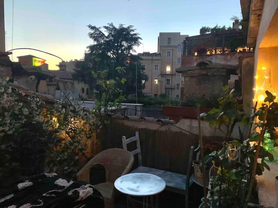 Centralissimo Appartamento Con Terrazza Rome Bagian luar foto