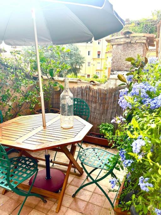 Centralissimo Appartamento Con Terrazza Rome Bagian luar foto